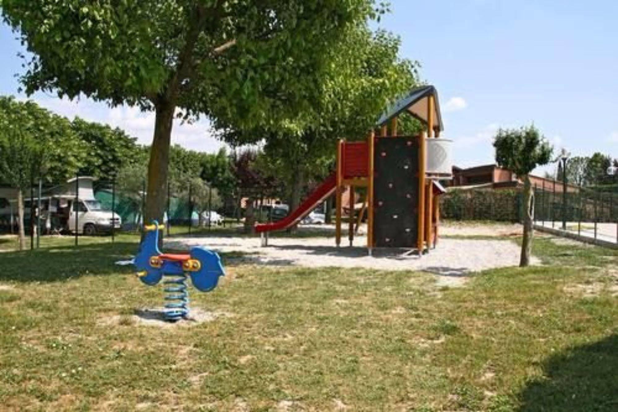 Campi 4* Tremosine