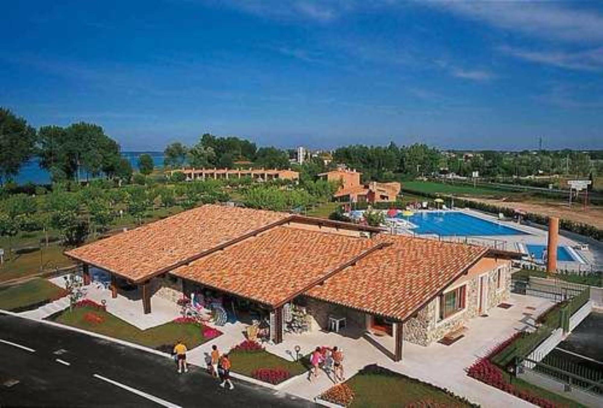 Campi Apartahotel 4*